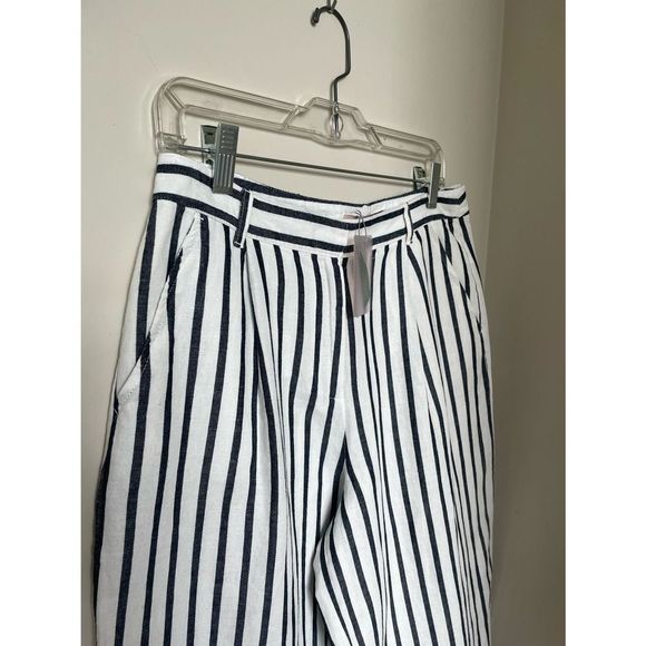 Striped Wide Legged 3/4 Length NWT - Picture 3 of 9